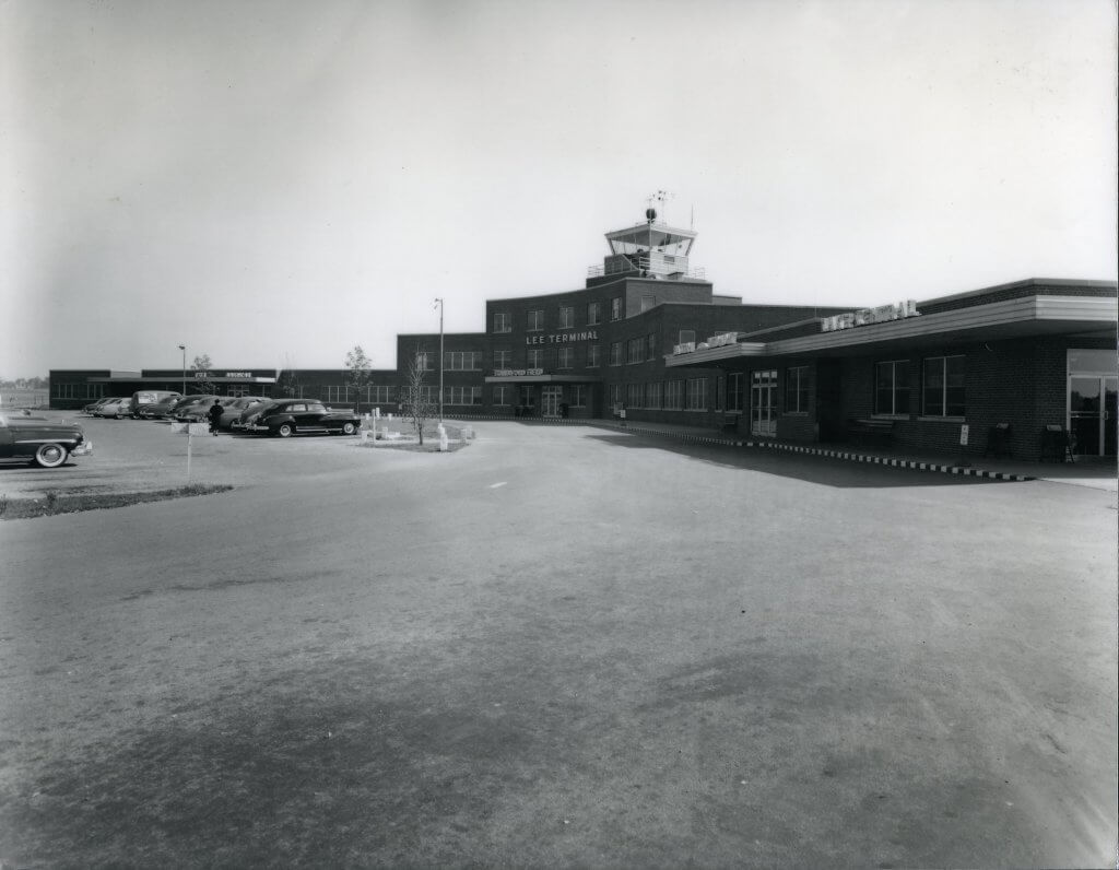 Historic photo of Lee Terminal Louisville Airport